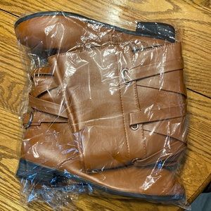 Brown boots